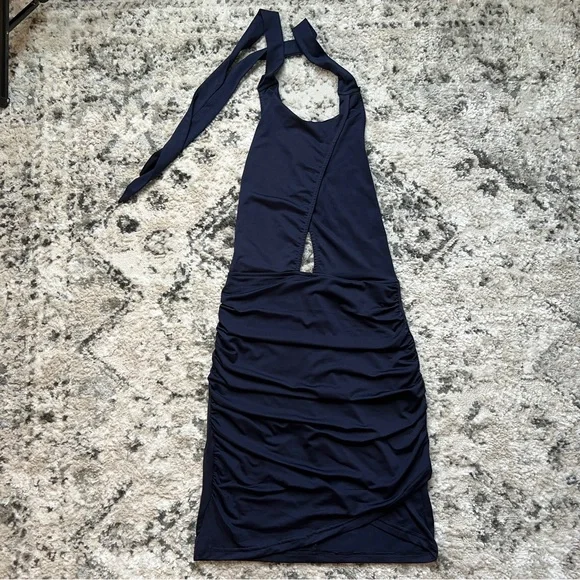 🔥REVOLVE Dress - Picture 5 of 11